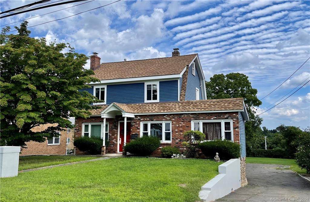 7 Walter Avenue - Photo 1