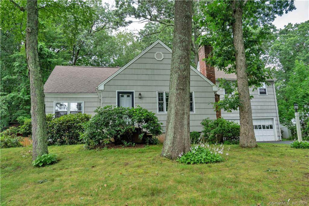 88 Dyer Avenue - Photo 1