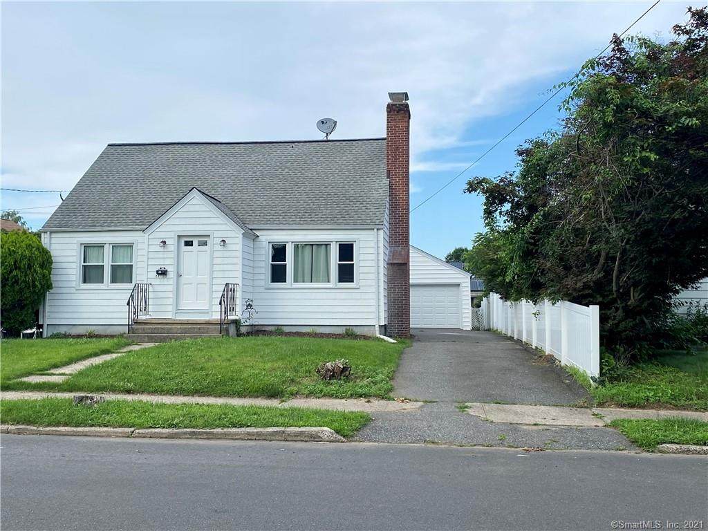 210 Stratfield Place - Photo 1