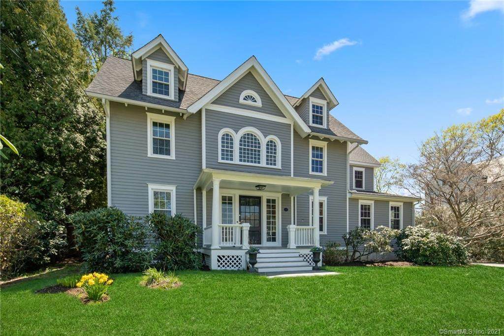 31 Oak Street - Photo 1