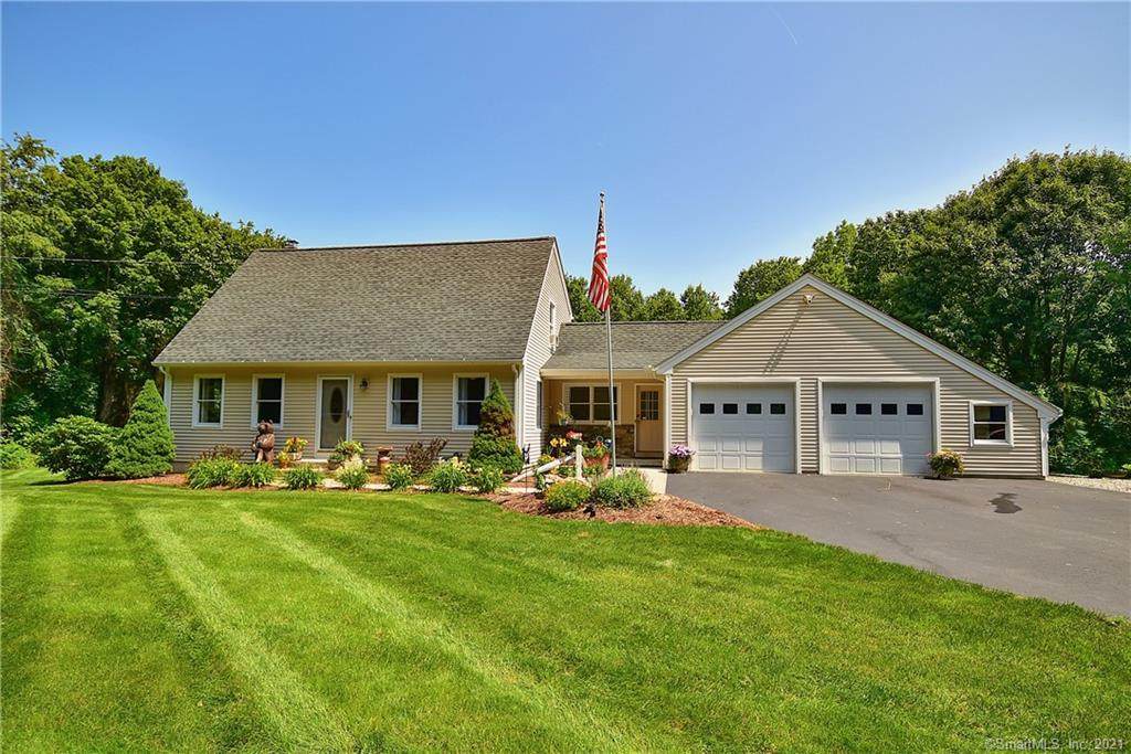 2812 Main Street - Photo 1