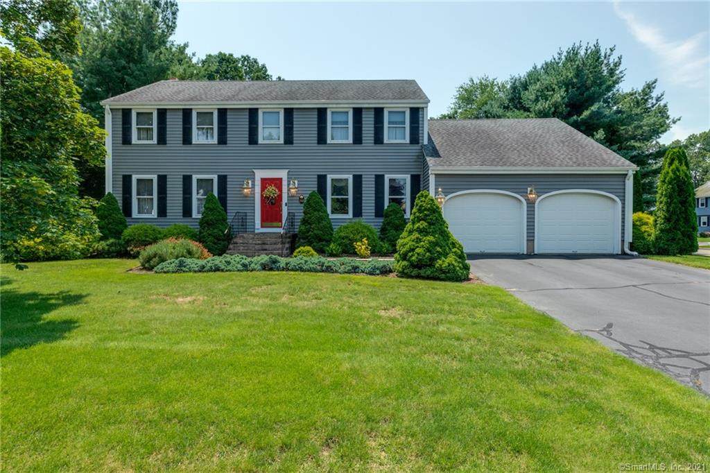 110 Lexington Road - Photo 1