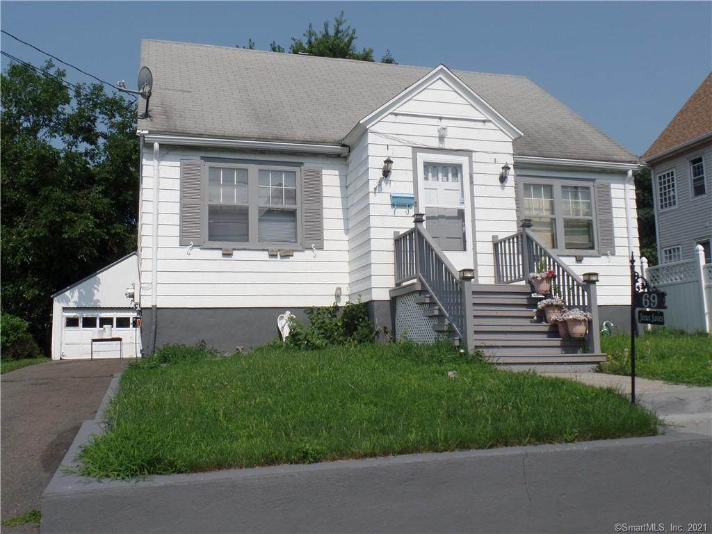 69 Weber Avenue - Photo 1