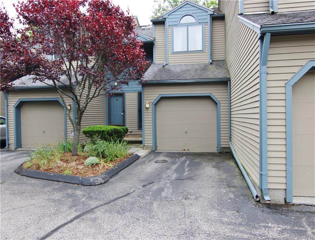 15 Perry Avenue - Photo 1