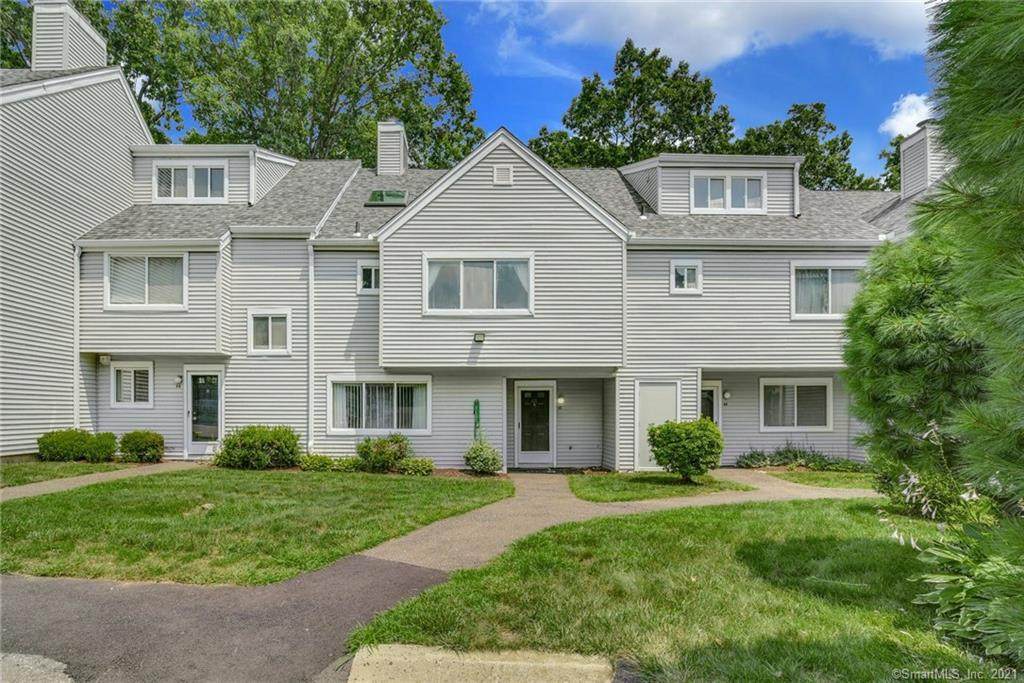65 Country Place - Photo 1