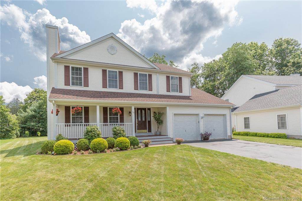 34 Brentwood Drive - Photo 1