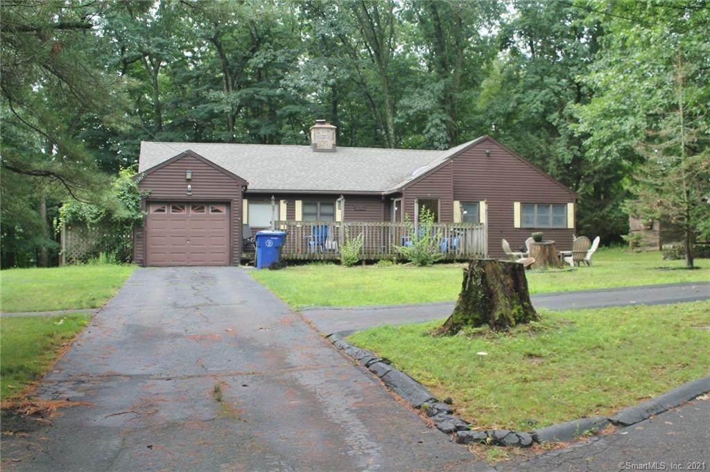 204 Cedarwood Lane - Photo 1
