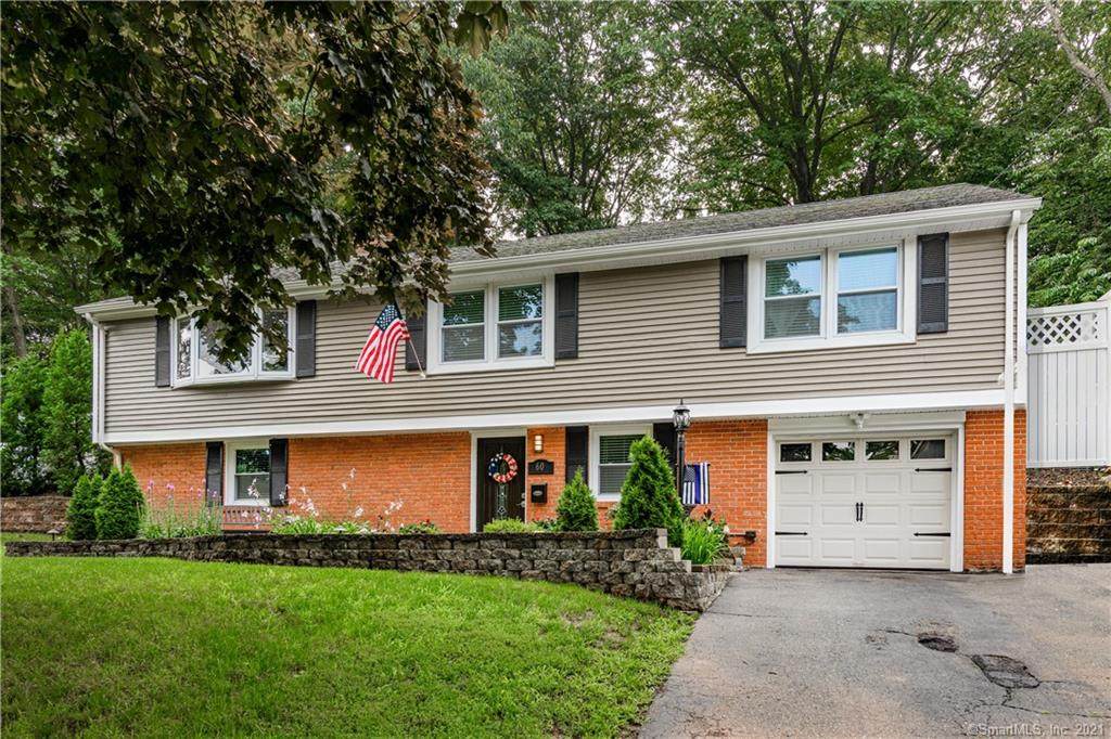 60 Kenwood Drive - Photo 1