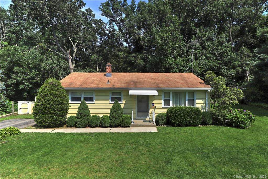 3 Woodfield Drive - Photo 1