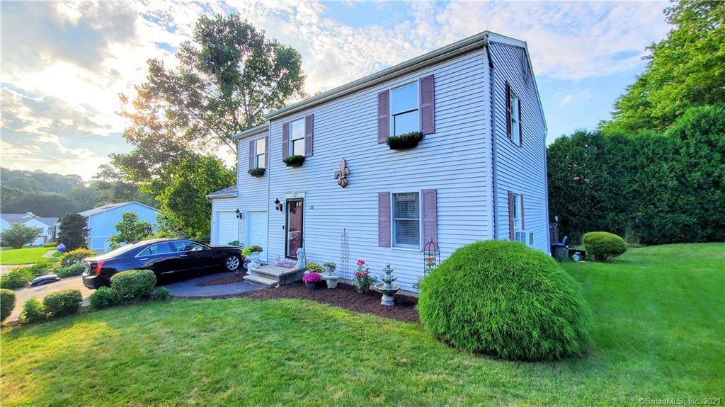 318 White Birch Drive - Photo 1