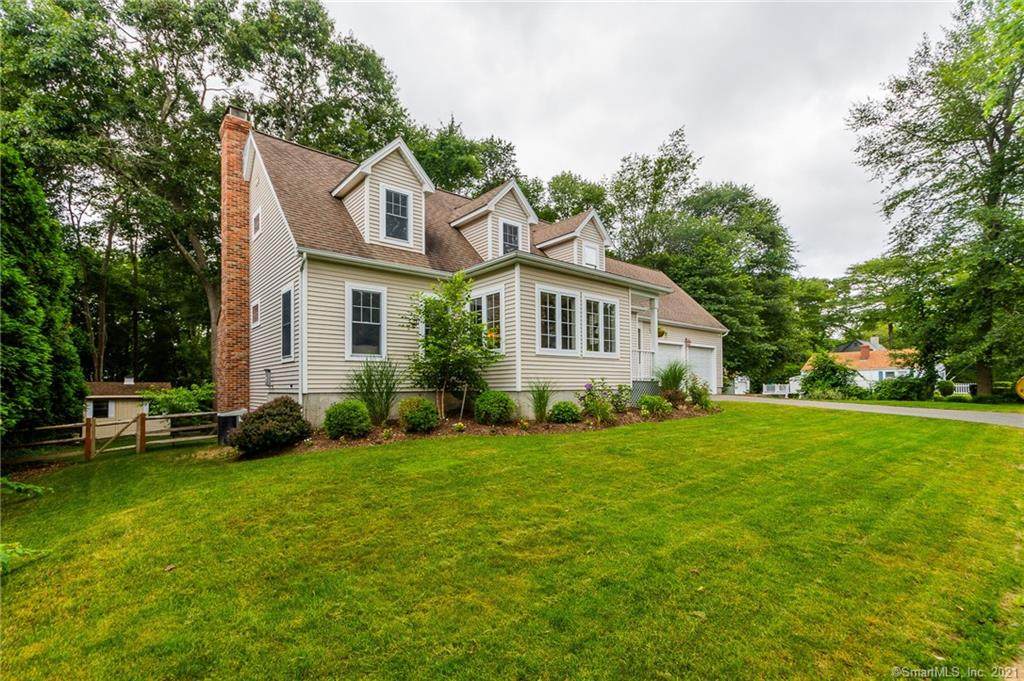 49 Sunset Avenue - Photo 1