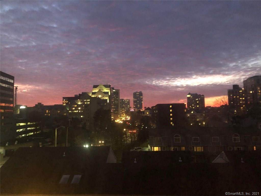 300 Broad Street - Photo 1