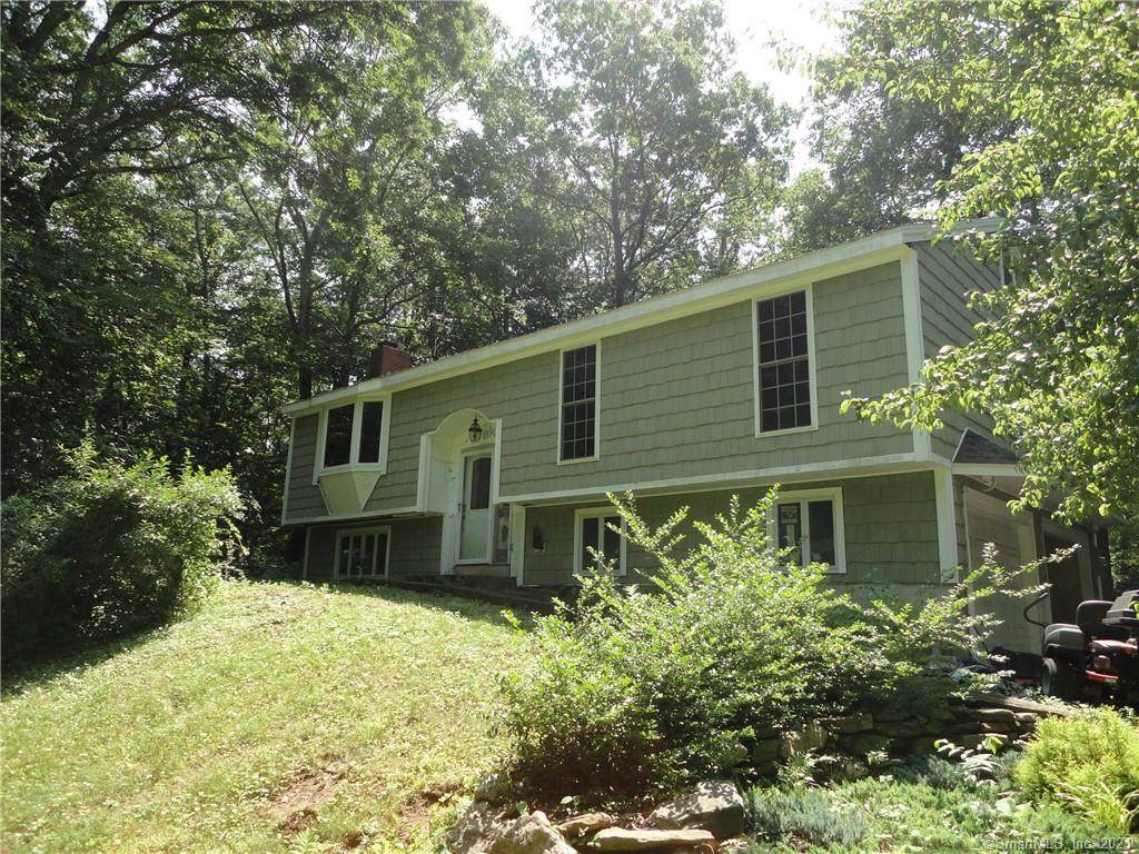 71 Sillimanville Road - Photo 1