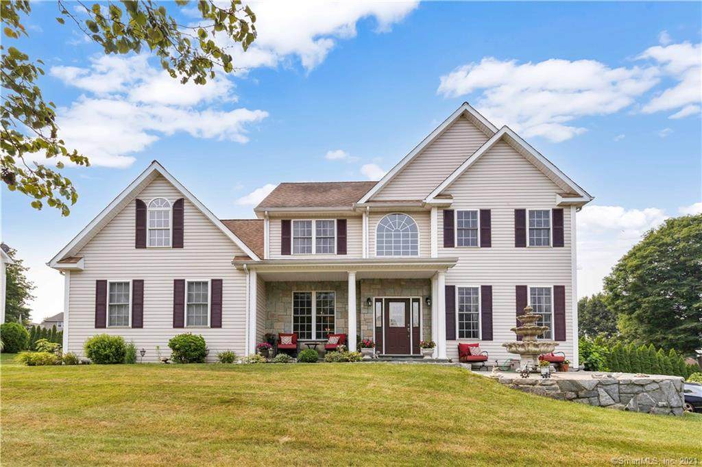 95 Perry Lane - Photo 1