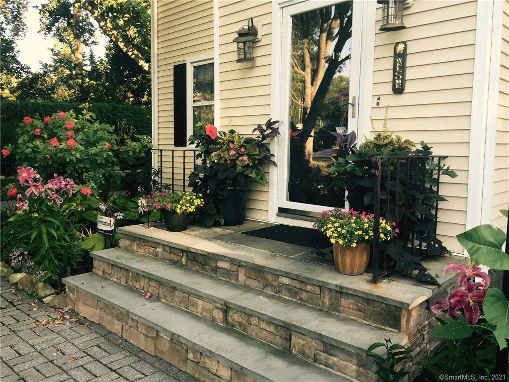 120 Midland Street - Photo 1