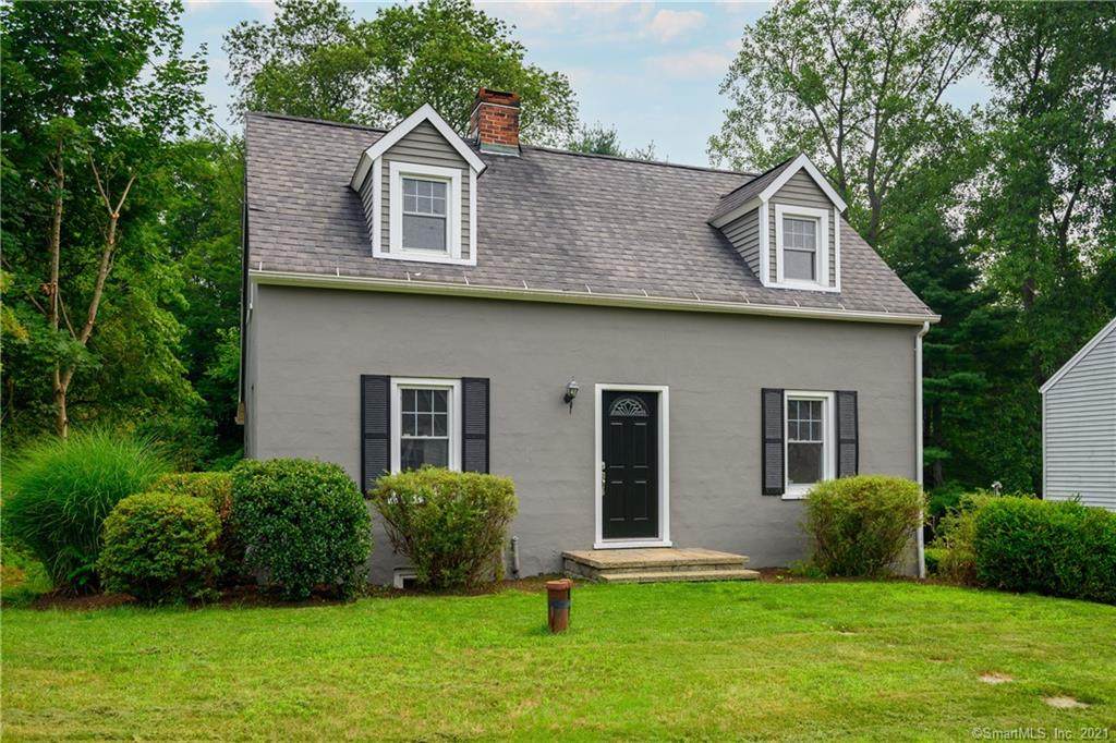 8 Johnson Drive - Photo 1