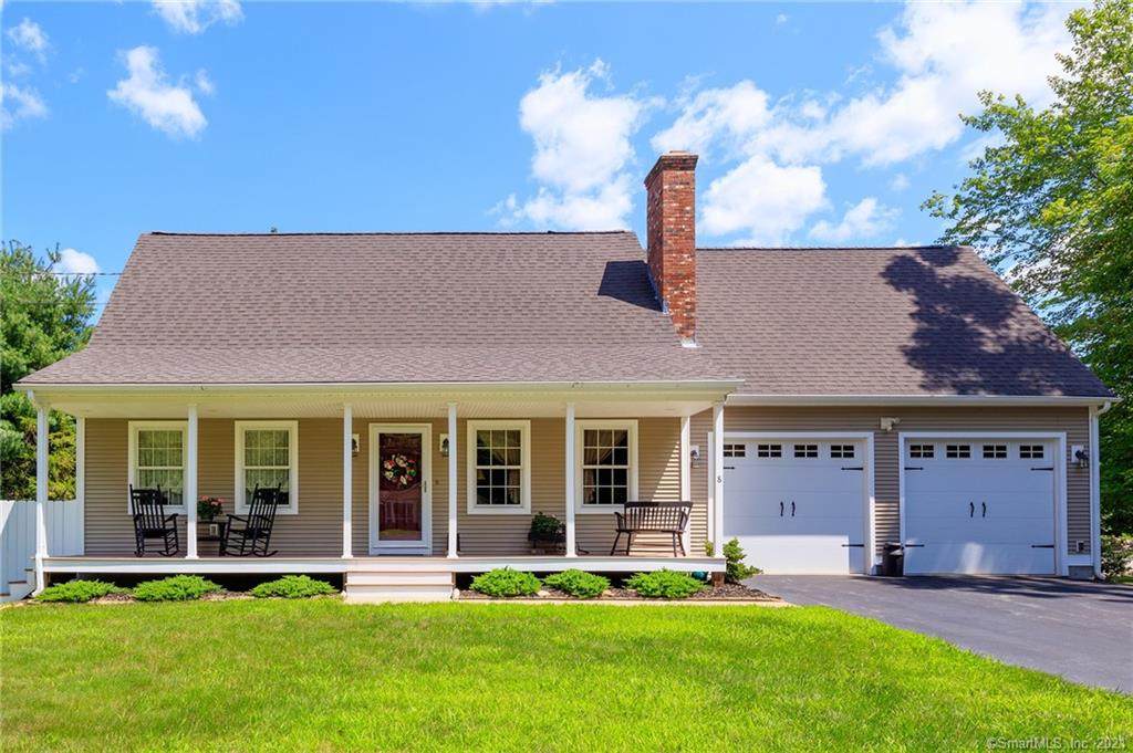 8 Davis Street - Photo 1