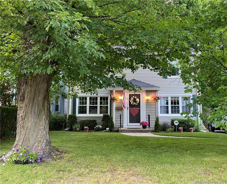 39 Kenilworth Street - Photo 1
