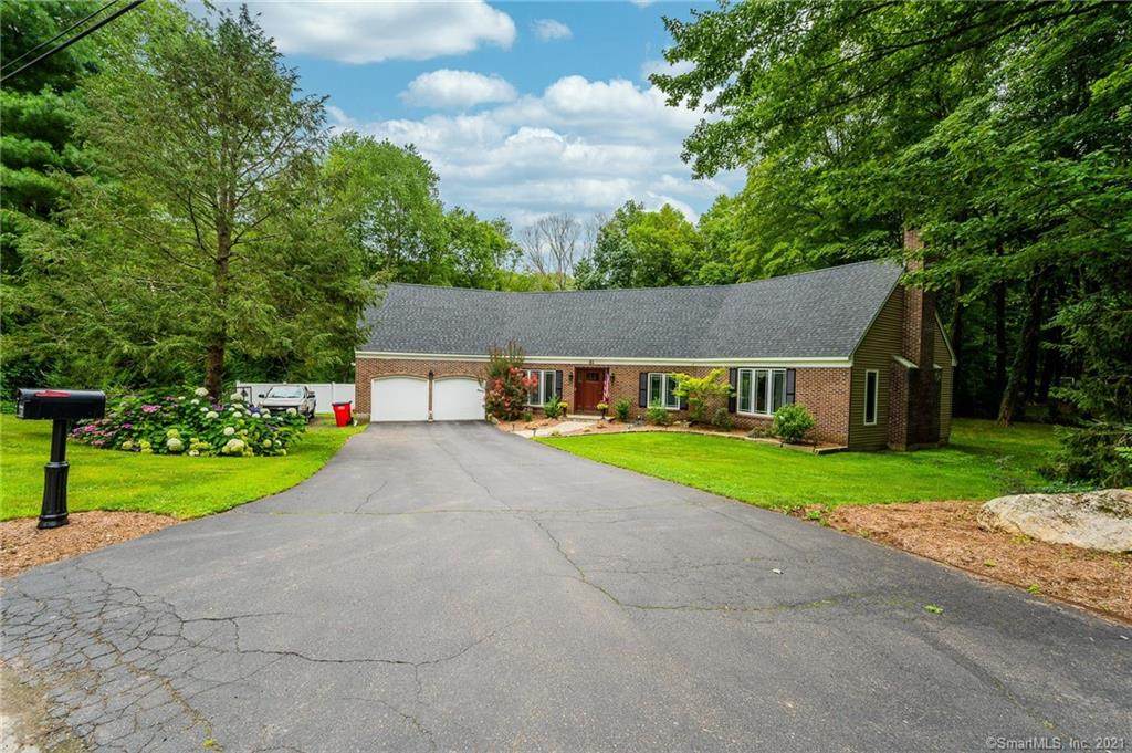 81 Jamestown Drive - Photo 1
