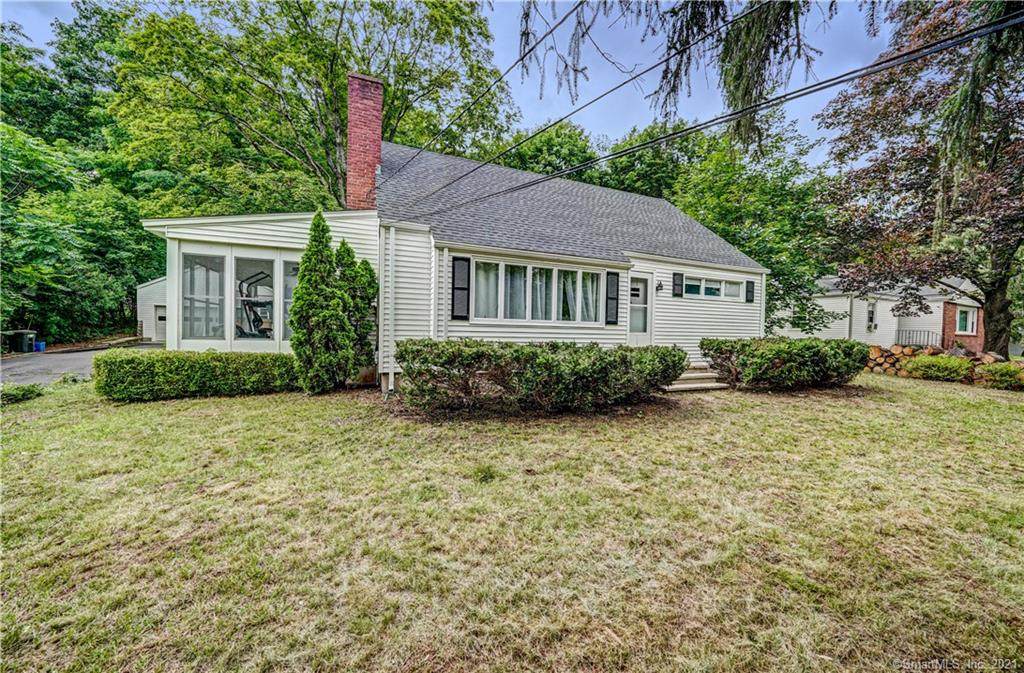 942 High Street - Photo 1