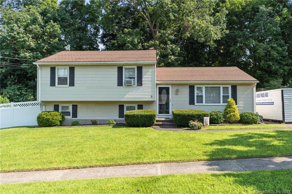 121 Anns Farm Road - Photo 1