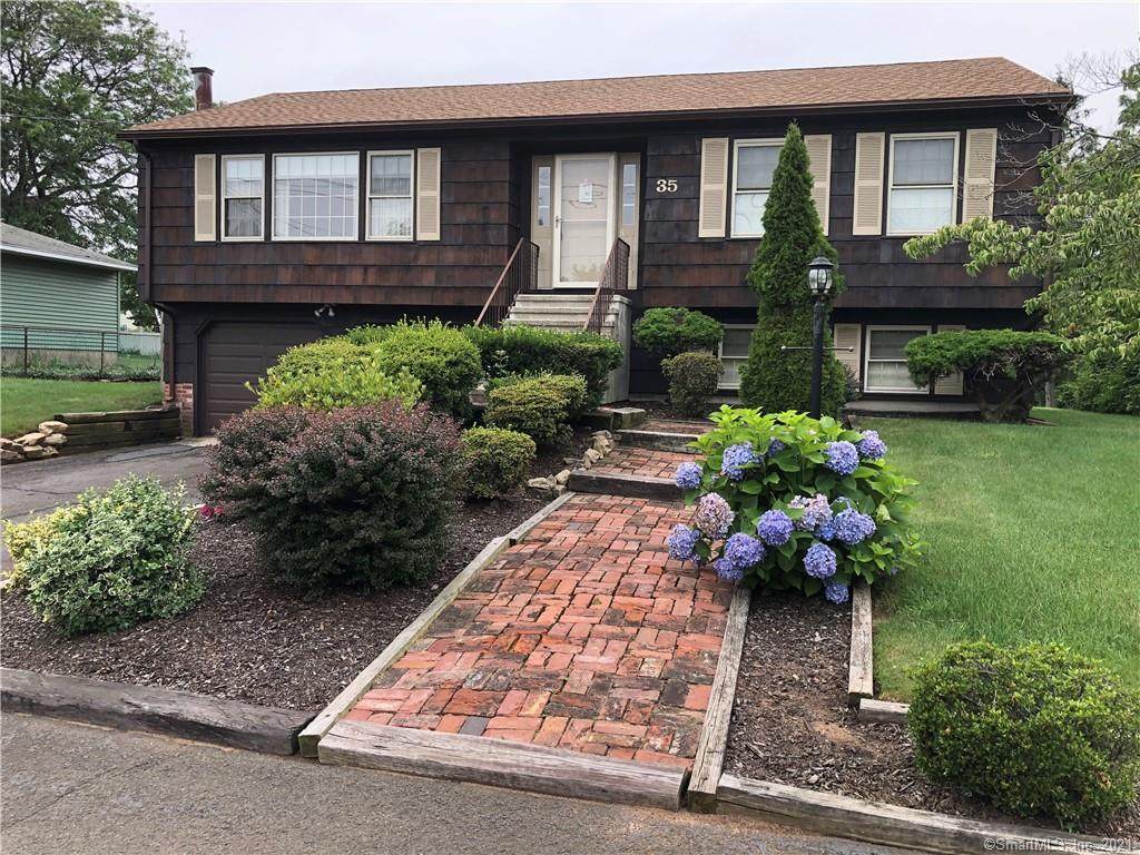 35 End Road - Photo 1