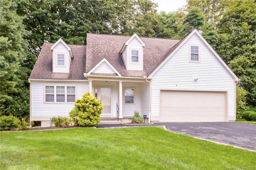 25 Linden Heights - Photo 1
