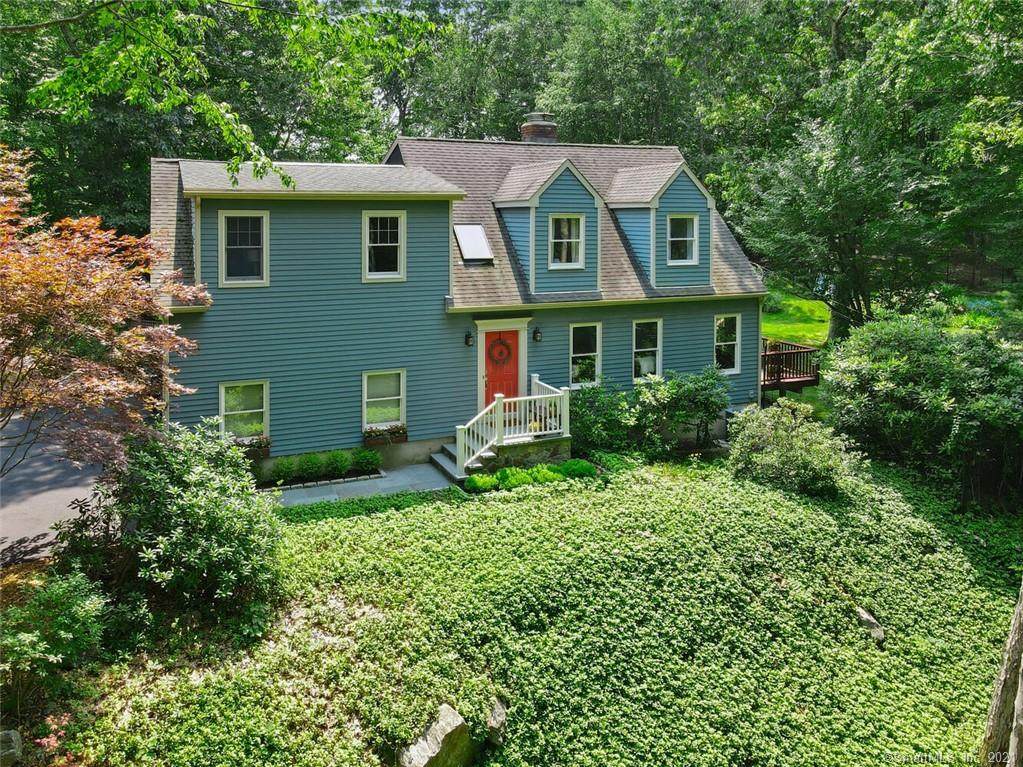 345 Newtown Turnpike - Photo 1