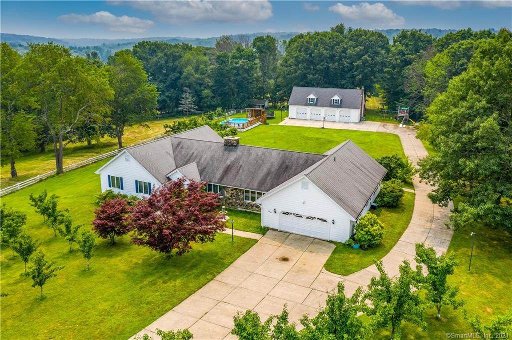 45 Sean Meadow Drive - Photo 1