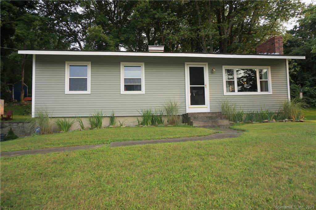 11 Arrowhead Drive - Photo 1