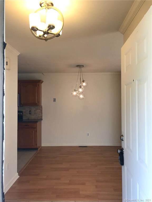 41 Fairfield Avenue - Photo 1
