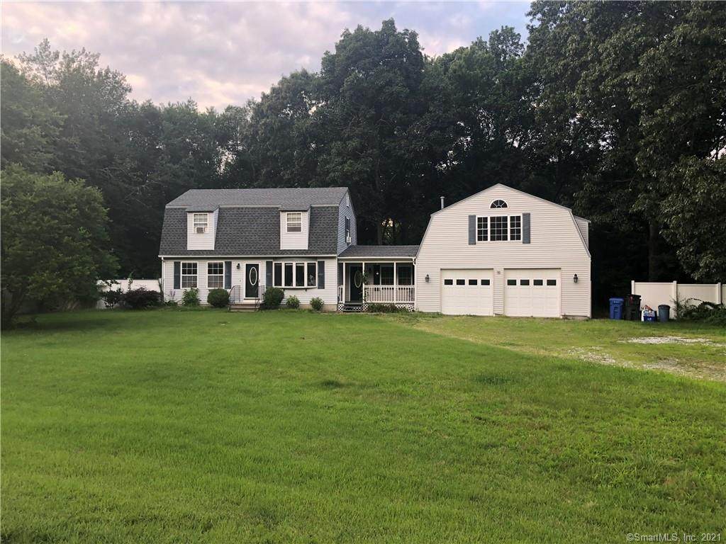10 Elizabeth Lane - Photo 1