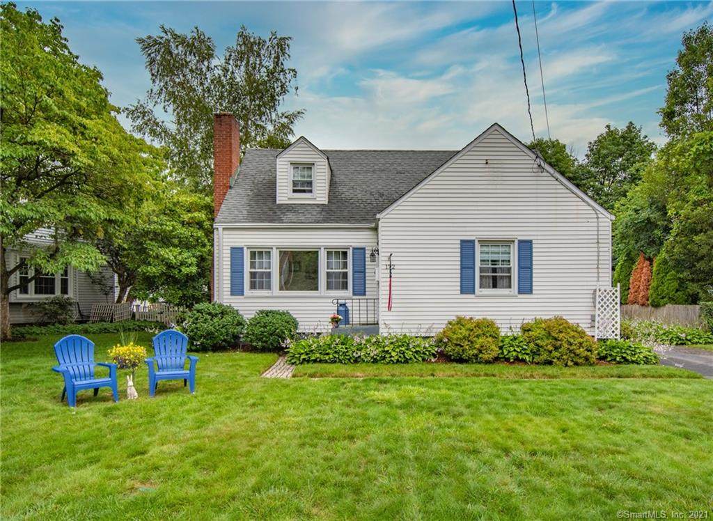 172 Webster Hill Boulevard - Photo 1