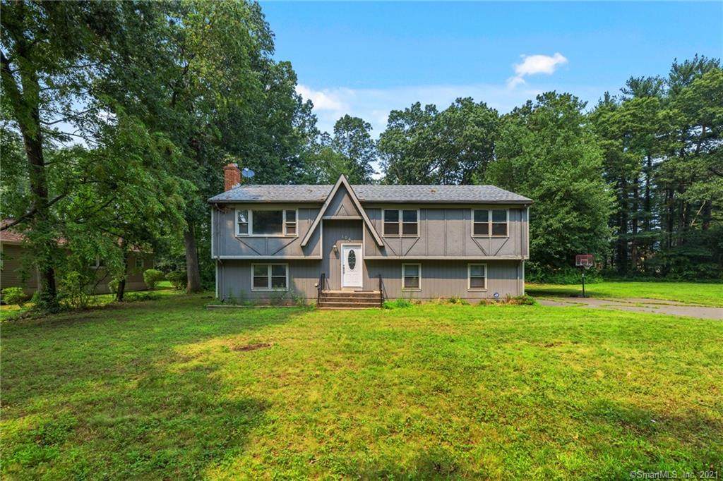 104 Indian Hill Road - Photo 1