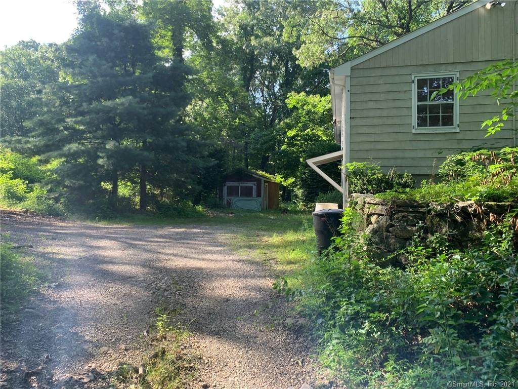 831 Carter Street - Photo 1