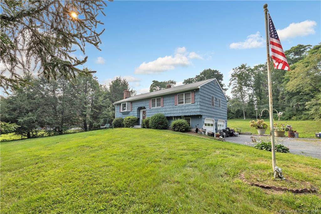 16 Buckingham Road - Photo 1