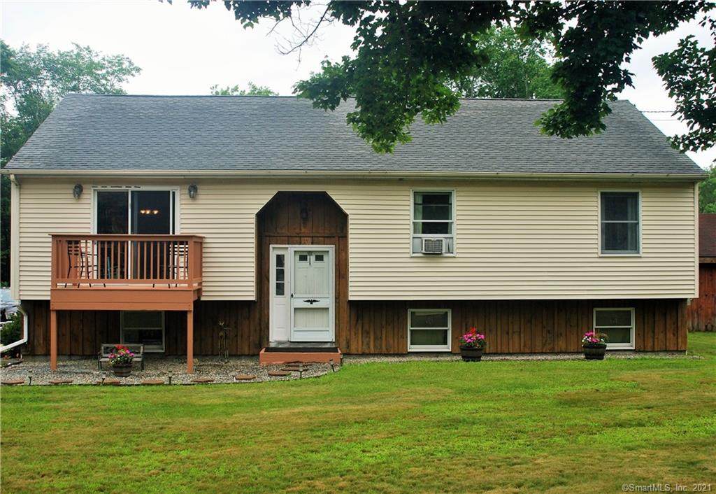 1073 Norwich Road - Photo 1