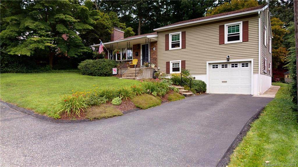 40 Gaylord Drive - Photo 1