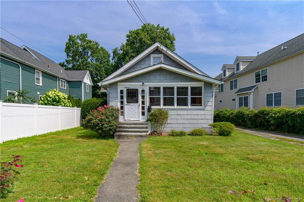 20 Douglas Avenue - Photo 1