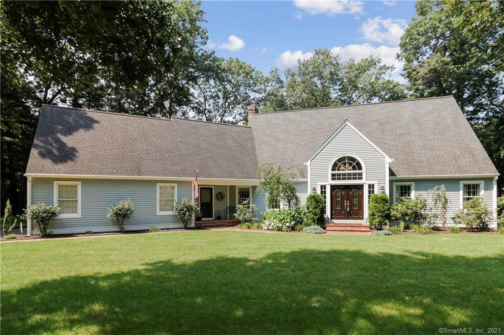 4 Windsor Court - Photo 1