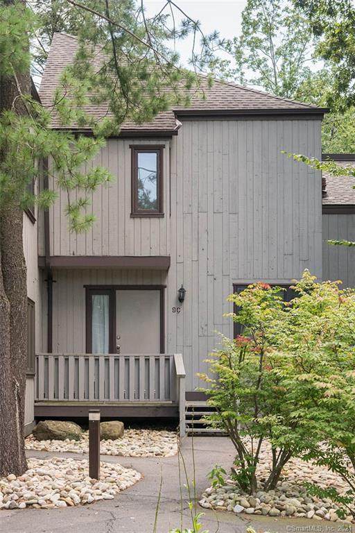 9 Talcott Ridge Road - Photo 1