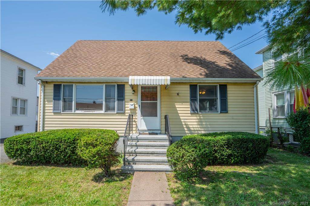 19 Hollywood Avenue - Photo 1