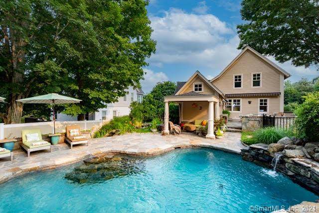 15 Johnson Place - Photo 1