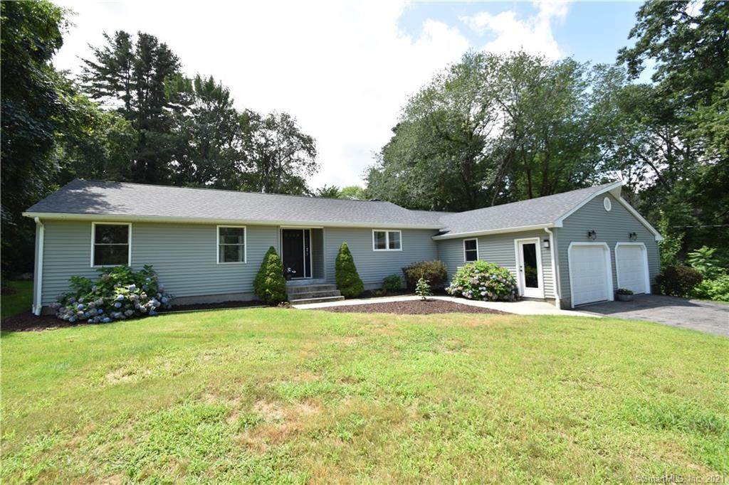 3 Lakewoods Lane - Photo 1