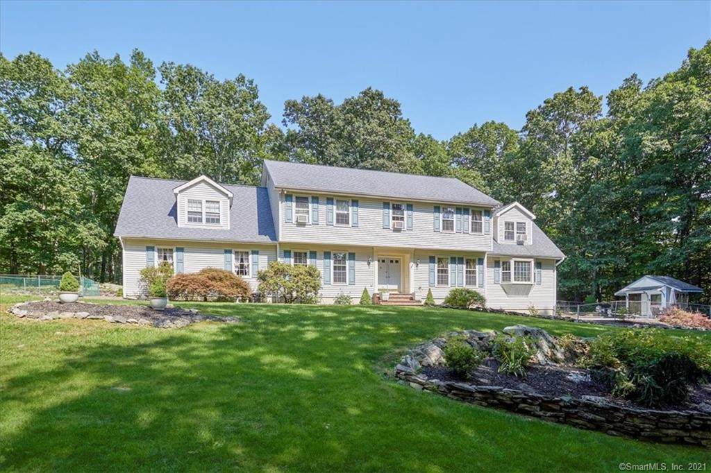 3 Hickory Lane - Photo 1