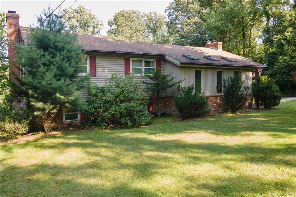 389 Matthew Street - Photo 1