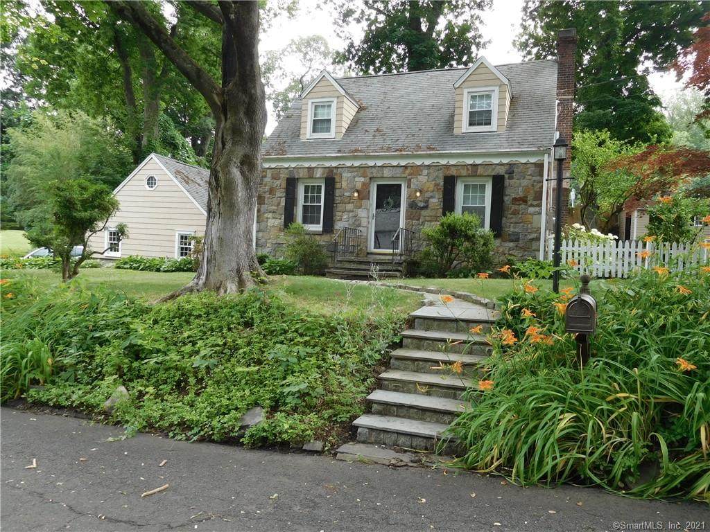 9 Spicewood Road - Photo 1