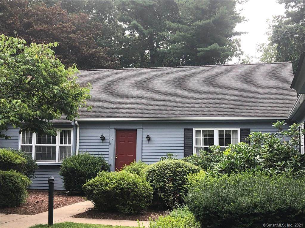 10 Essex Lane - Photo 1