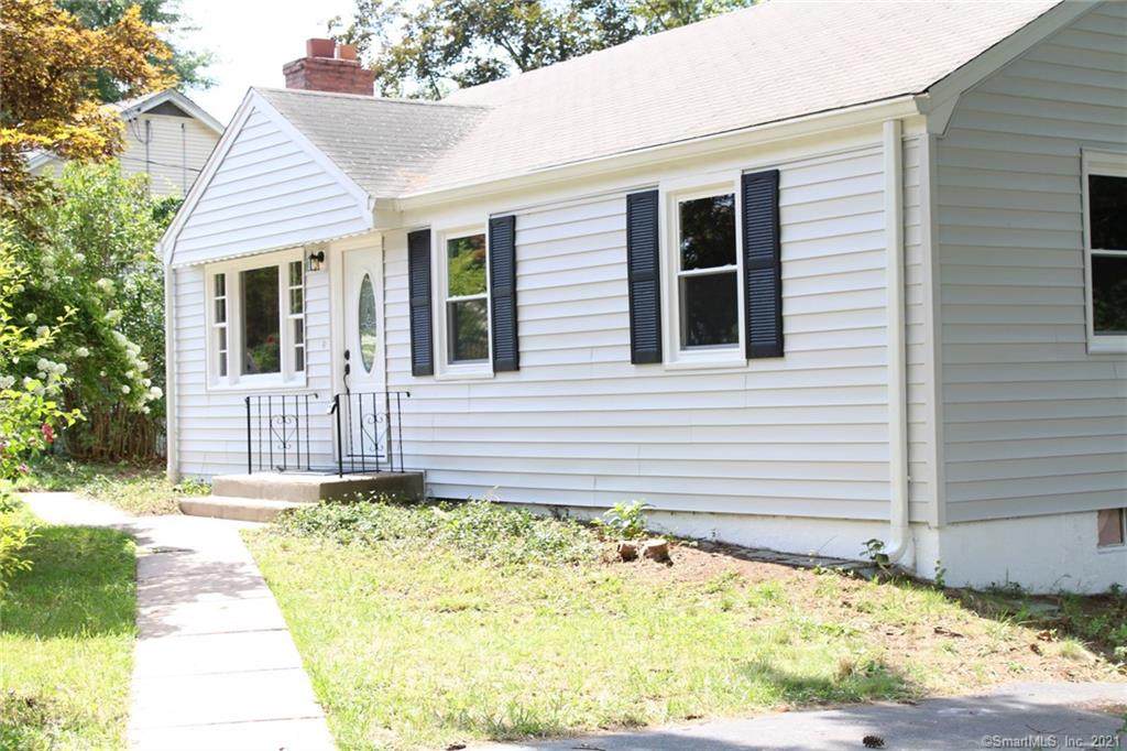 5 Cottage Grove Circle - Photo 1
