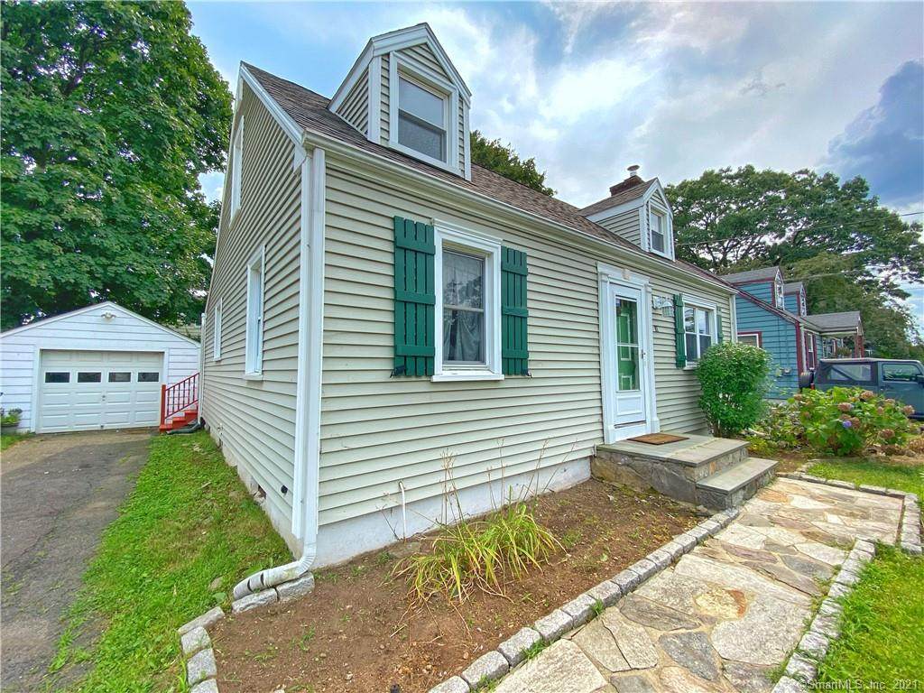 11 Baxter Drive - Photo 1